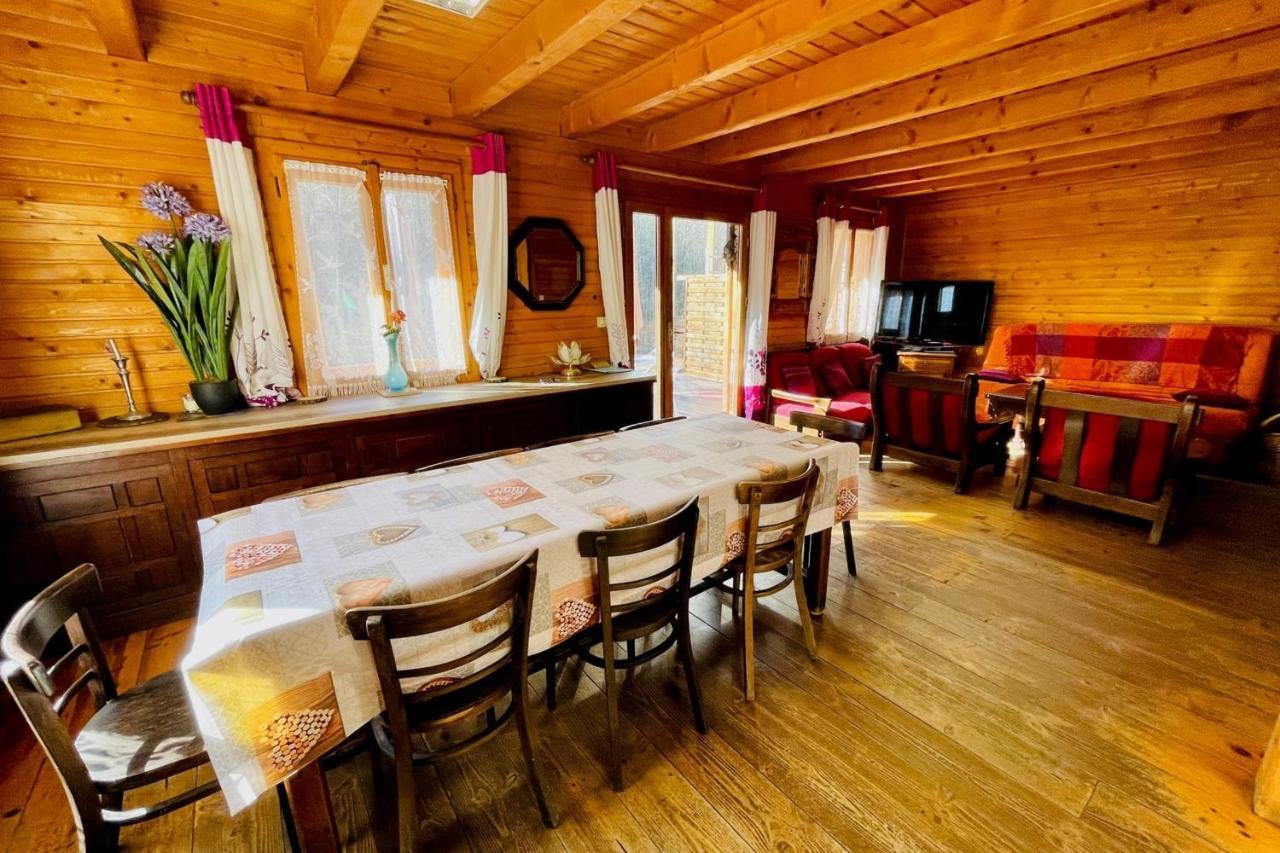 Chalet Beautiful Near The Center Of