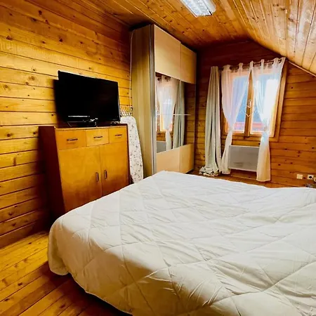 Beautiful Chalet Near The Center Of Briancon Esterno foto